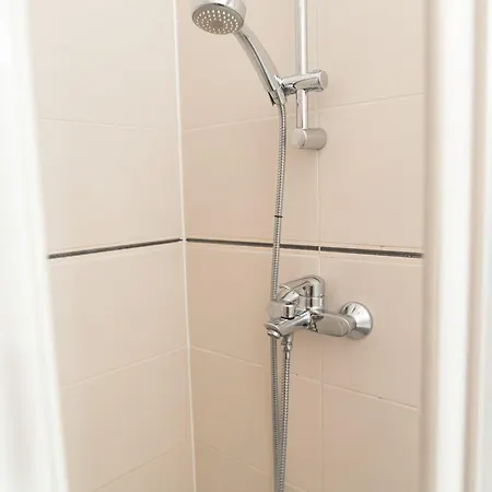 فندق Hotel Medno 3*