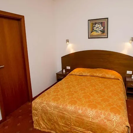 Hotel Medno מלון 3*