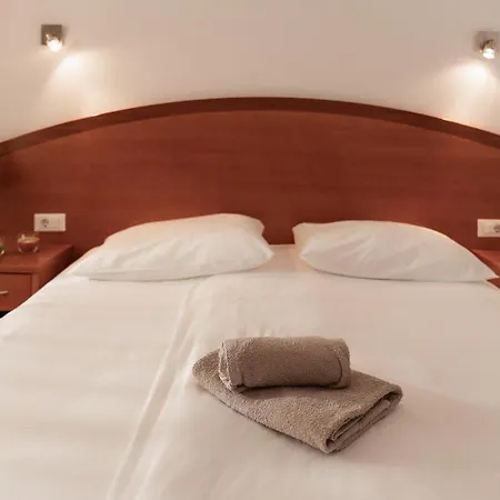 Hotel Medno